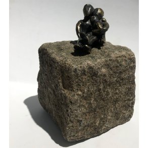 Bronceskulptur af Lisbeth Gundersen