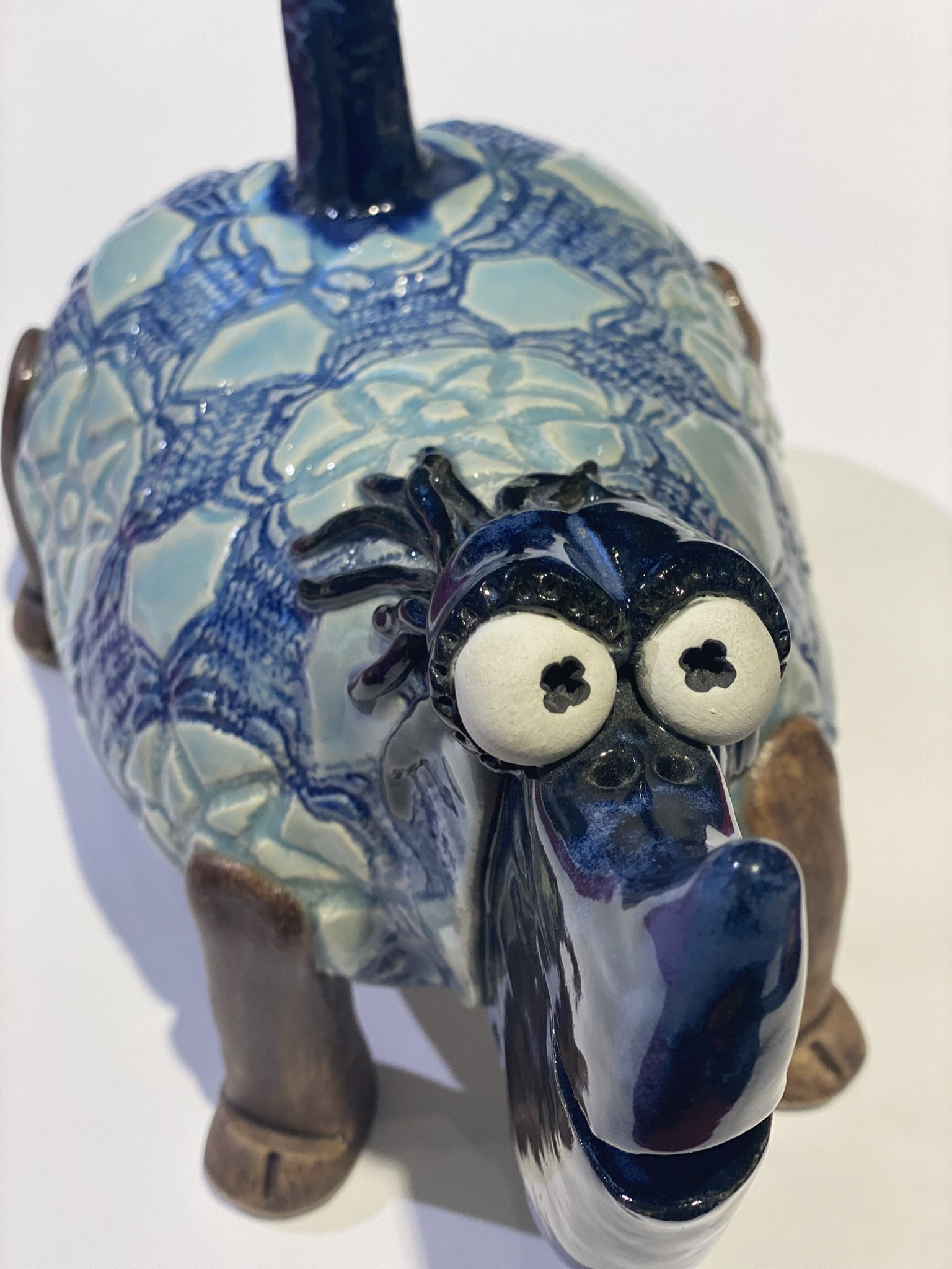 Stort Fabeldyr i keramik af Vibeke Hrlyck