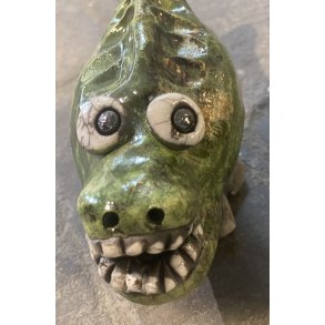 Dorit Knudsen Krokodille i rakubrndt keramik