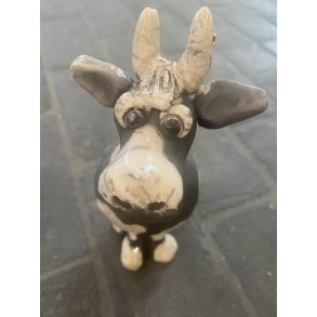 Dorit Knudsen Ko i rakubrndt keramik