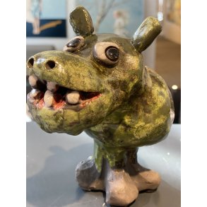 Dorit Knudsen Krokodille i rakubrndt keramik