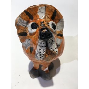 Lve af Dorit Knudsen i rakubrndt keramik