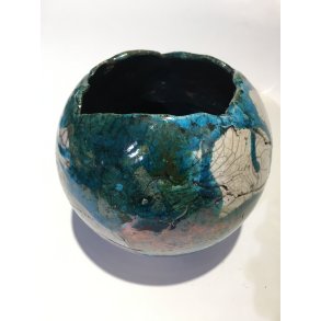 Dorit Knudsen  kugle-vase i rakubrndt keramik