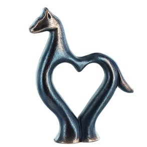 Giraf, skulptur af Kerstin Stark