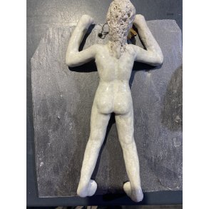 Kravlemand p Skiffer, skulptur af Tage Strup