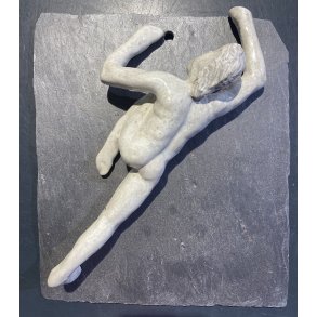 Kravlemand p Skiffer, skulptur af Tage Strup