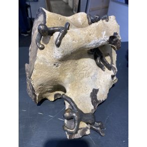 Nysgerrig p Livet - bronzeskulptur af Lisbeth Gundersen