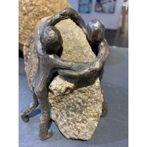 Krlighed - bronzeskulptur af Lisbeth Gundersen