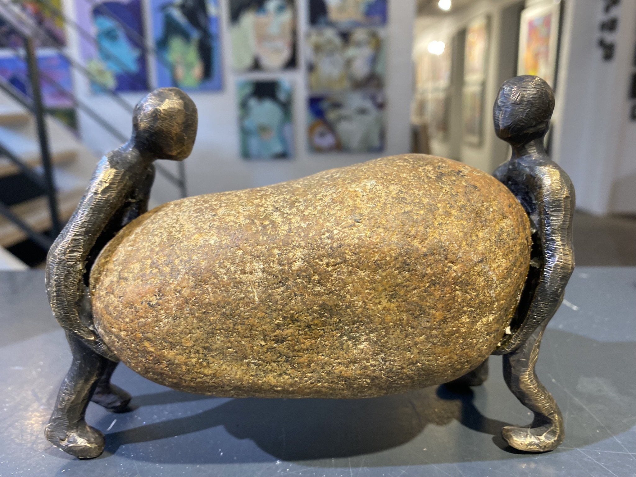 Samarbejde - bronzeskulptur af Lisbeth Gundersen