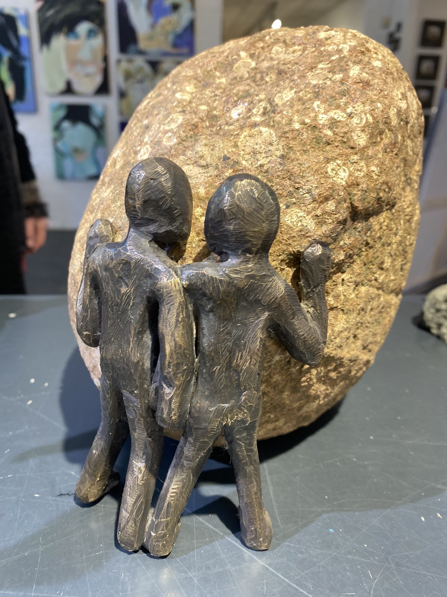 Krlighed - bronzeskulptur af Lisbeth Gundersen