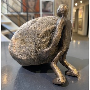 Hrdt Arbejde - bronzeskulptur af Lisbeth Gundersen