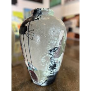 Merete Lisby, bemalet krukke hjde 50cm bredde 25cm