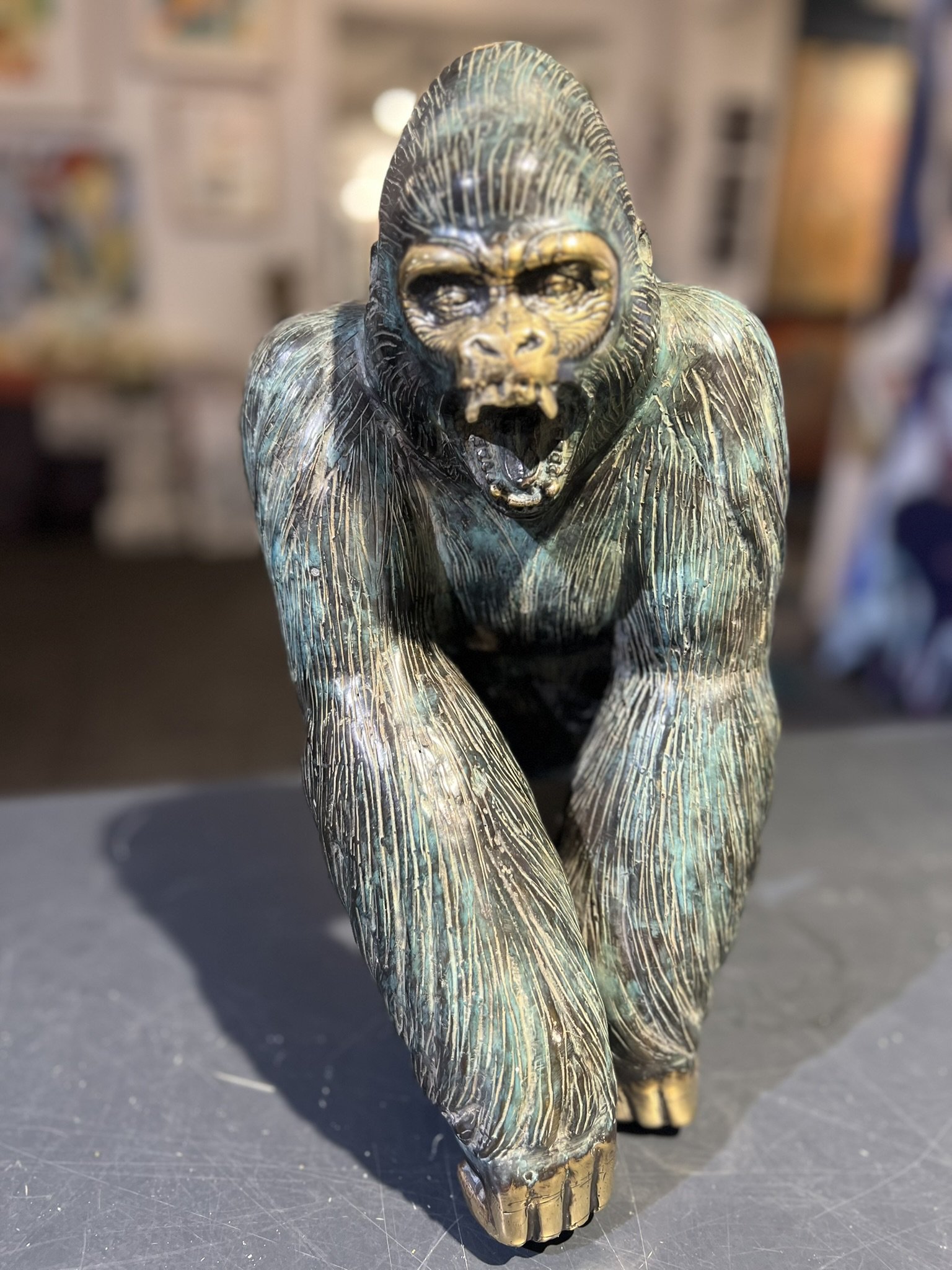 gorilla bronzeskulptur af Timor Antik