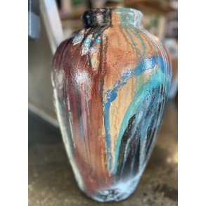 Merete Lisby, bemalet krukke h�jde 50cm bredde 25cm