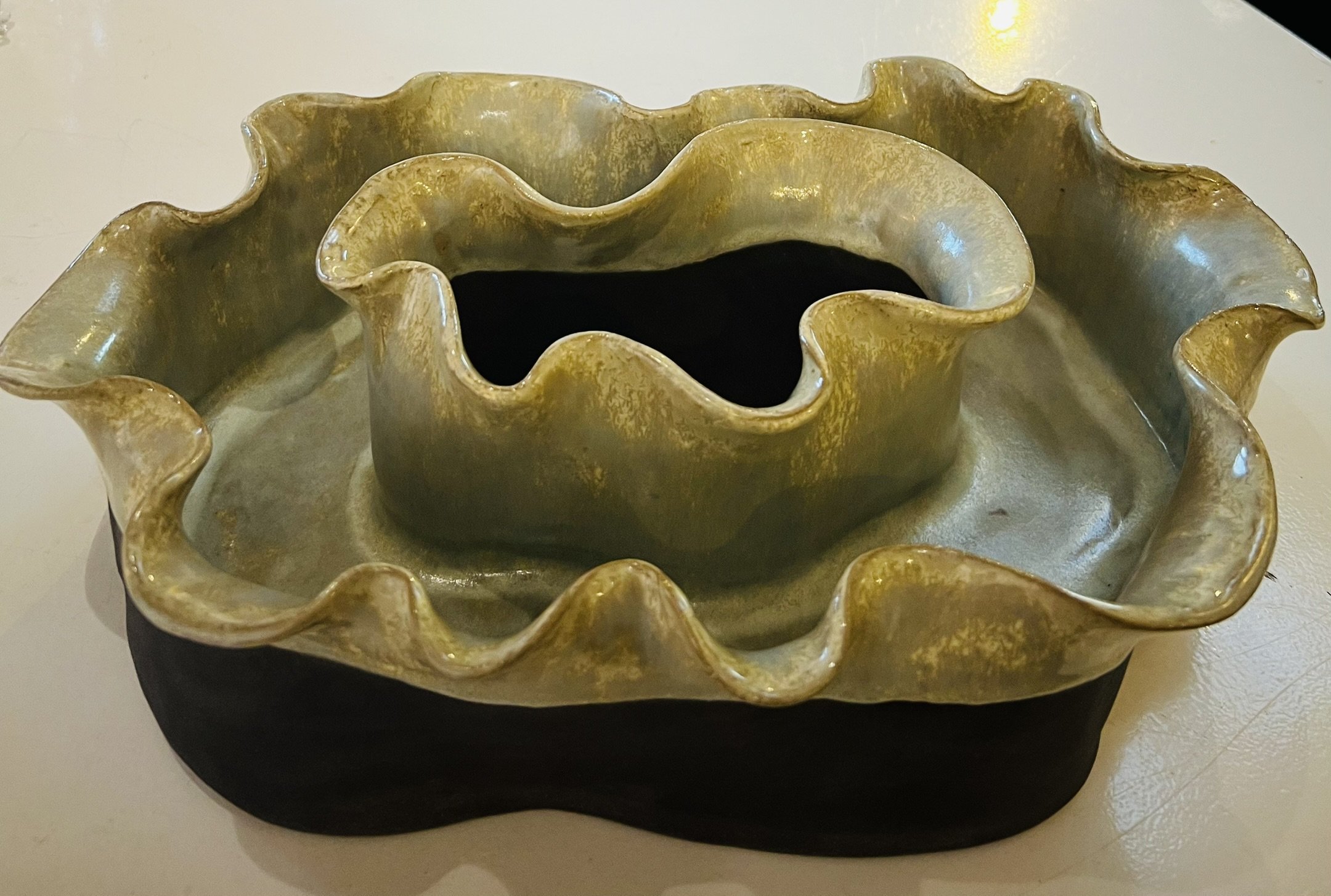 Anette Blichfeldt Madsen, beige unika sk�l/vase/skulptur