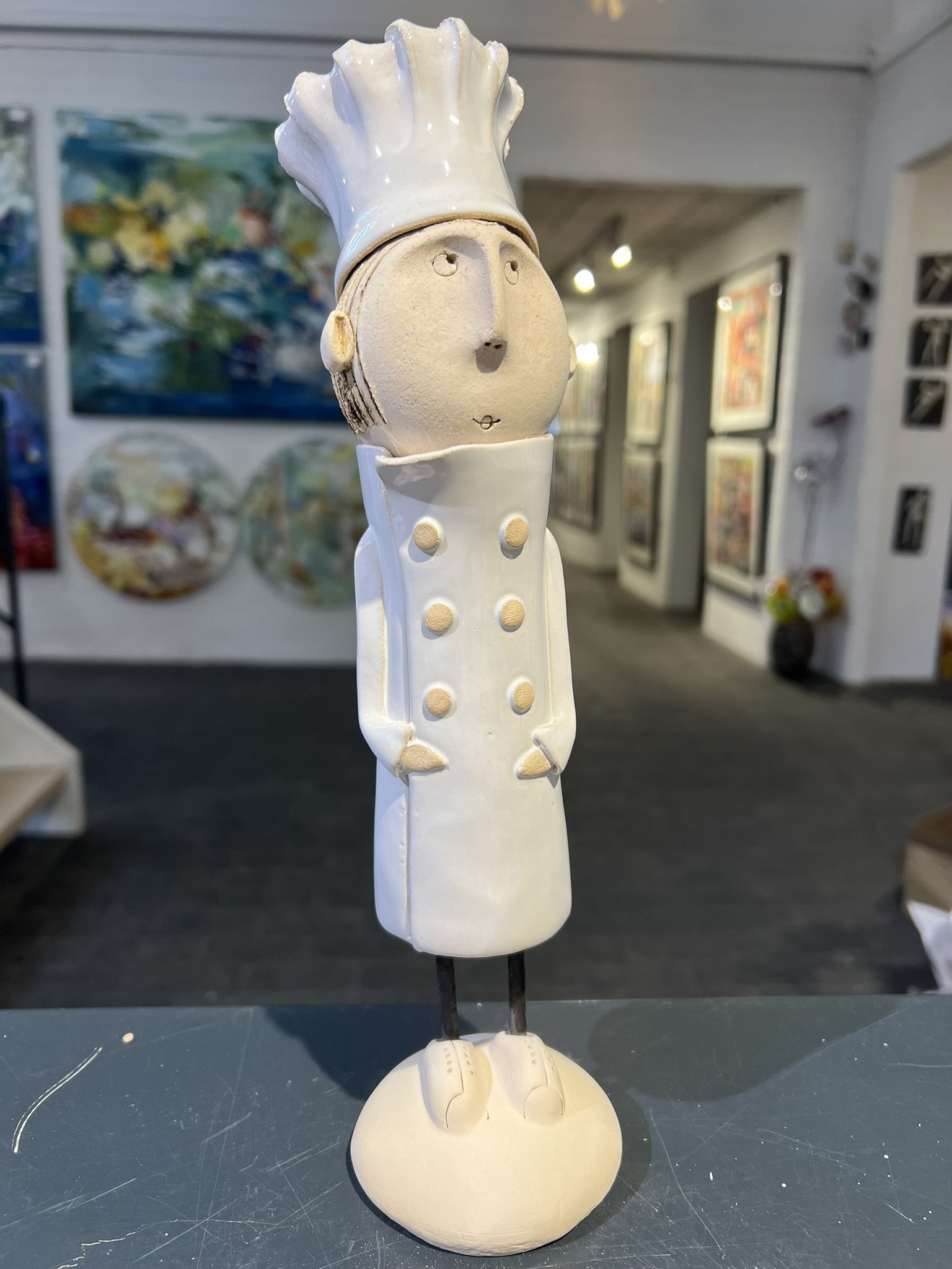 Kok, keramikskulptur af Anka Christob