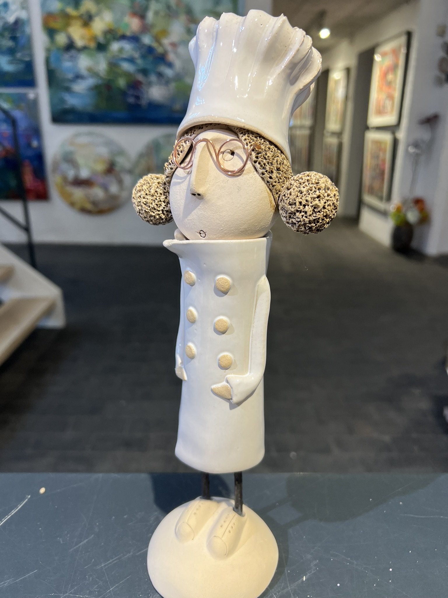 Kok, keramikskulptur af Anka Christob