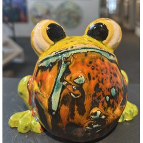 Kys Fr�en, keramik af Anka Christob