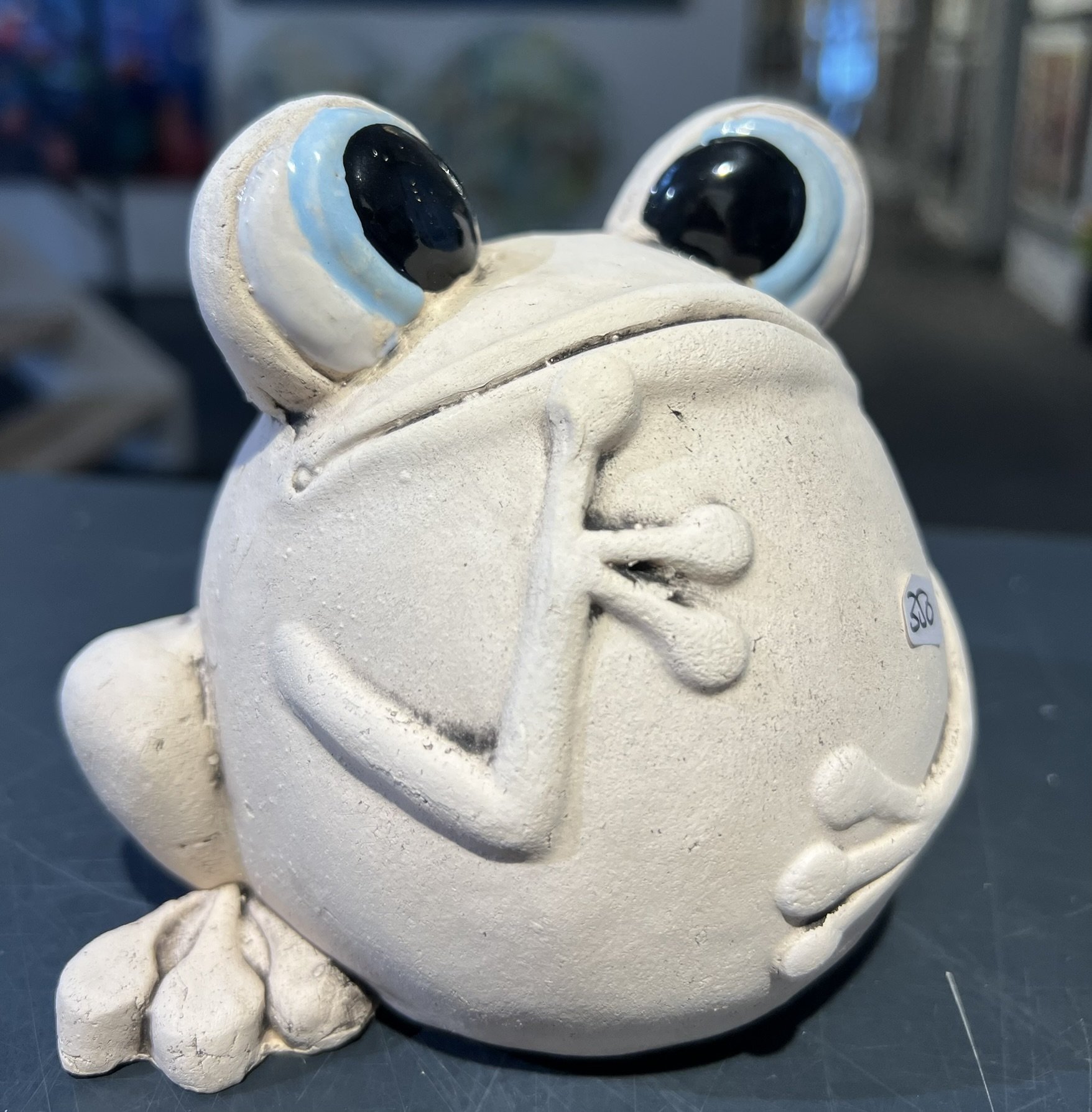 Kys Fr�en, keramik af Anka Christob