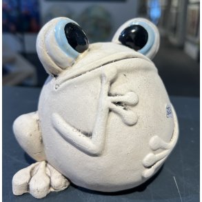 Kys Fr�en, keramik af Anka Christob