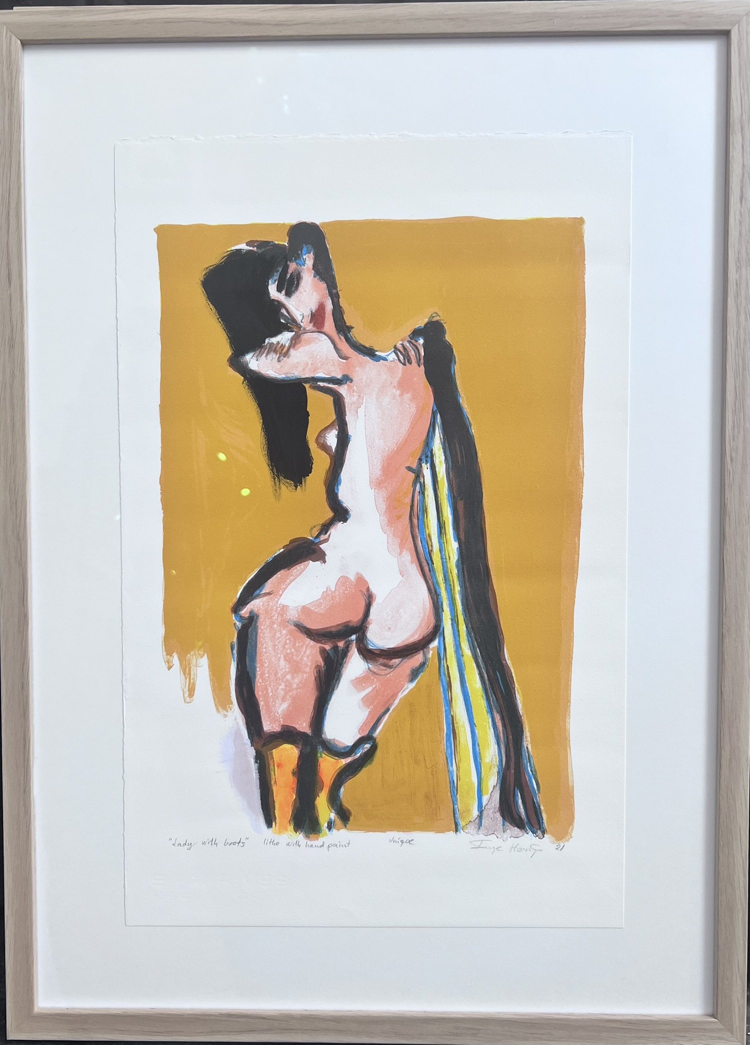 Bemalet litografi af Inge H�rup, Lady with boots, 53x73cm
