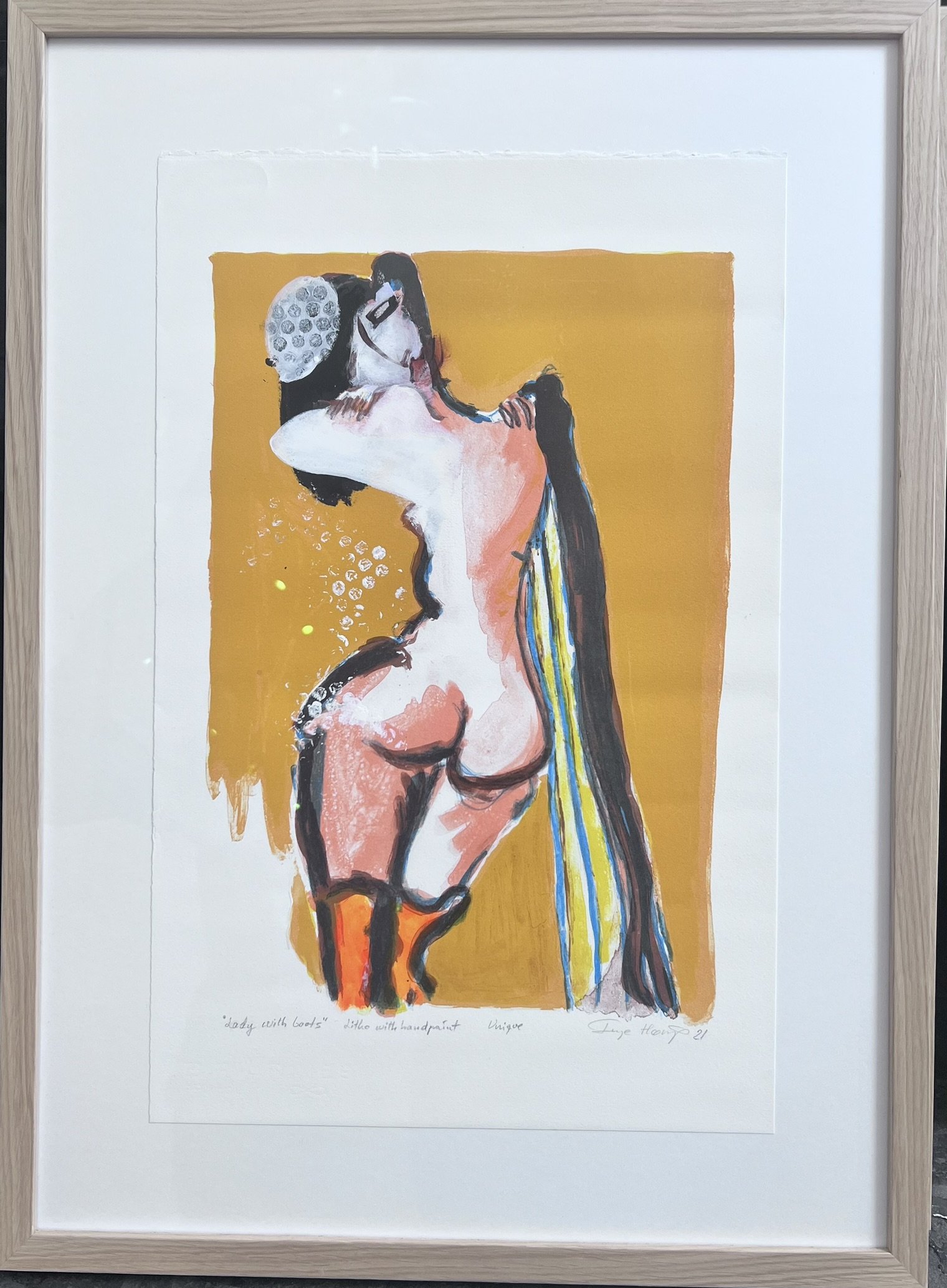 Bemalet litografi af Inge H�rup, Lady with boots, 53x73cm