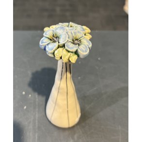 Keramik blomst, Stent�j af Christina Weldingh, h�jde 14cm