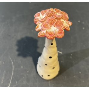 Keramik blomst, Stent�j af Christina Weldingh, h�jde 15cm